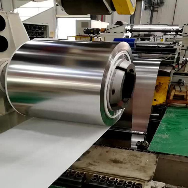 0.3mm-3.0mm de acero inoxidable para cortar la bobina de la tira. Paquete de exportación estándar 1000mm.