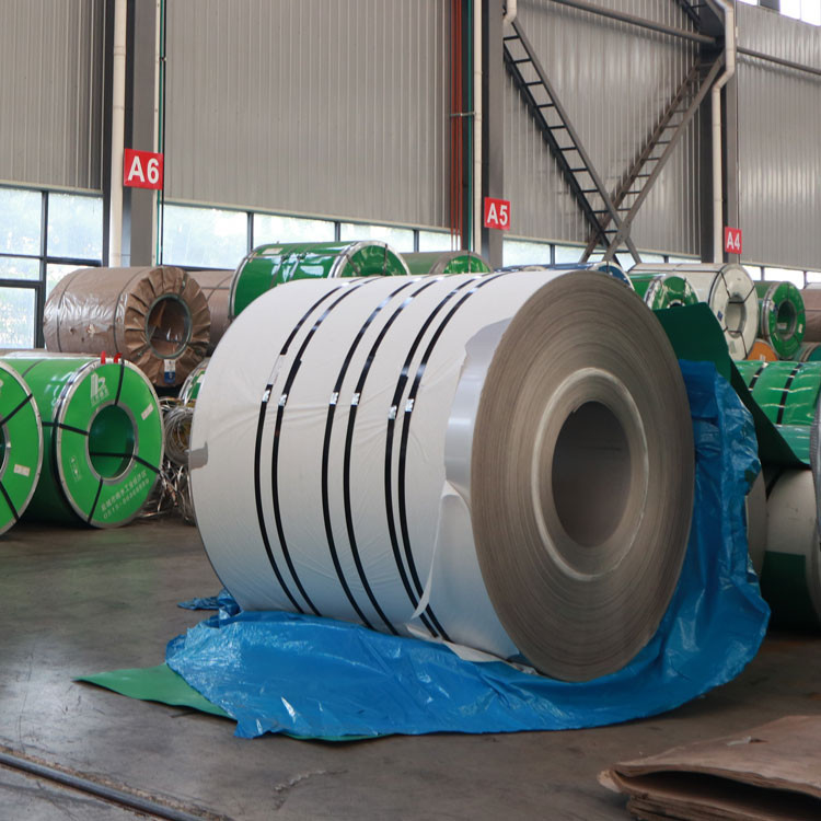 0.3mm-3.0mm de acero inoxidable para cortar la bobina de la tira. Paquete de exportación estándar 1000mm.